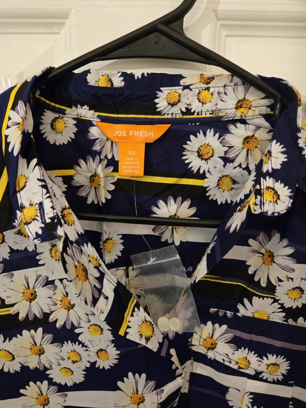 Joe Fresh Women's Navy Floral Daisy Button-Down Shirt with Yellow Accents